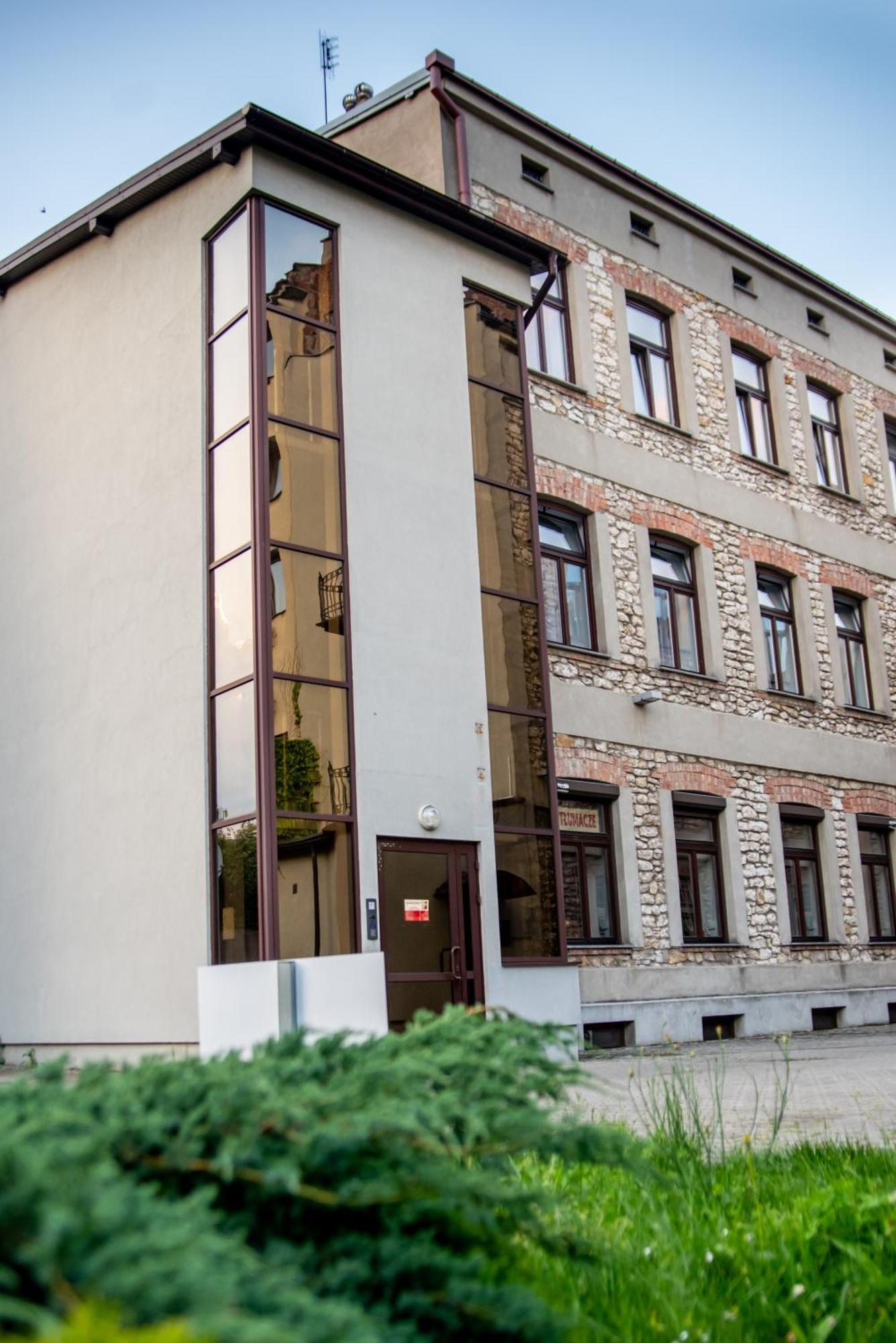 Apartments Czestochowa - Sloneczna Kamienica Ngoại thất bức ảnh